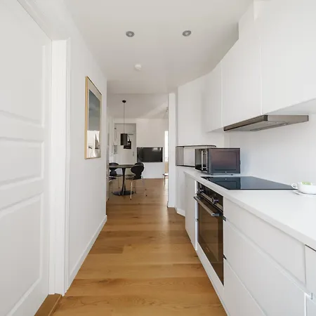 Apartment 1-bed In Quiet Residential Area