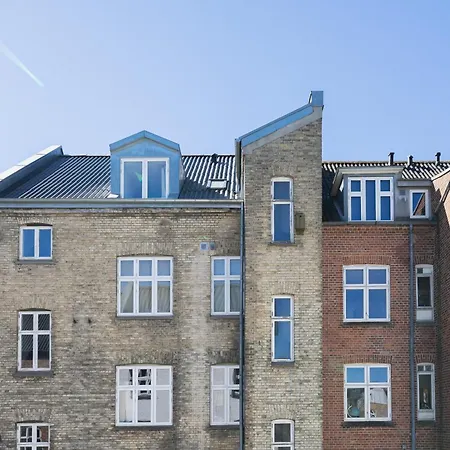 Cosy 1-br In A Quiet Residential Area - 229